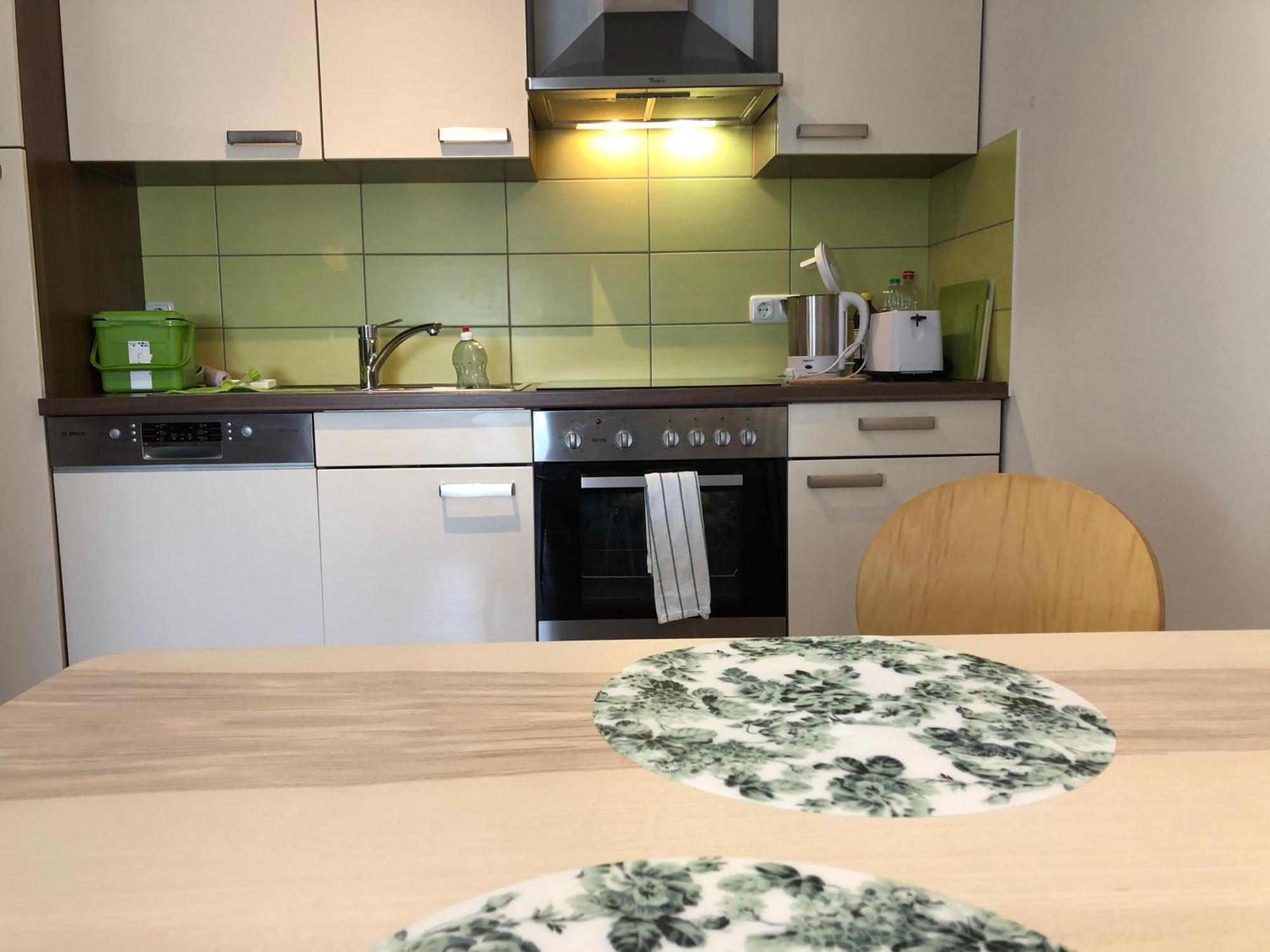Fuer Aktive Reisende Mein Aparthotel Ochsenfurt Mit Terrasse, Ideal For Long Stay, Relocation Eksteriør billede